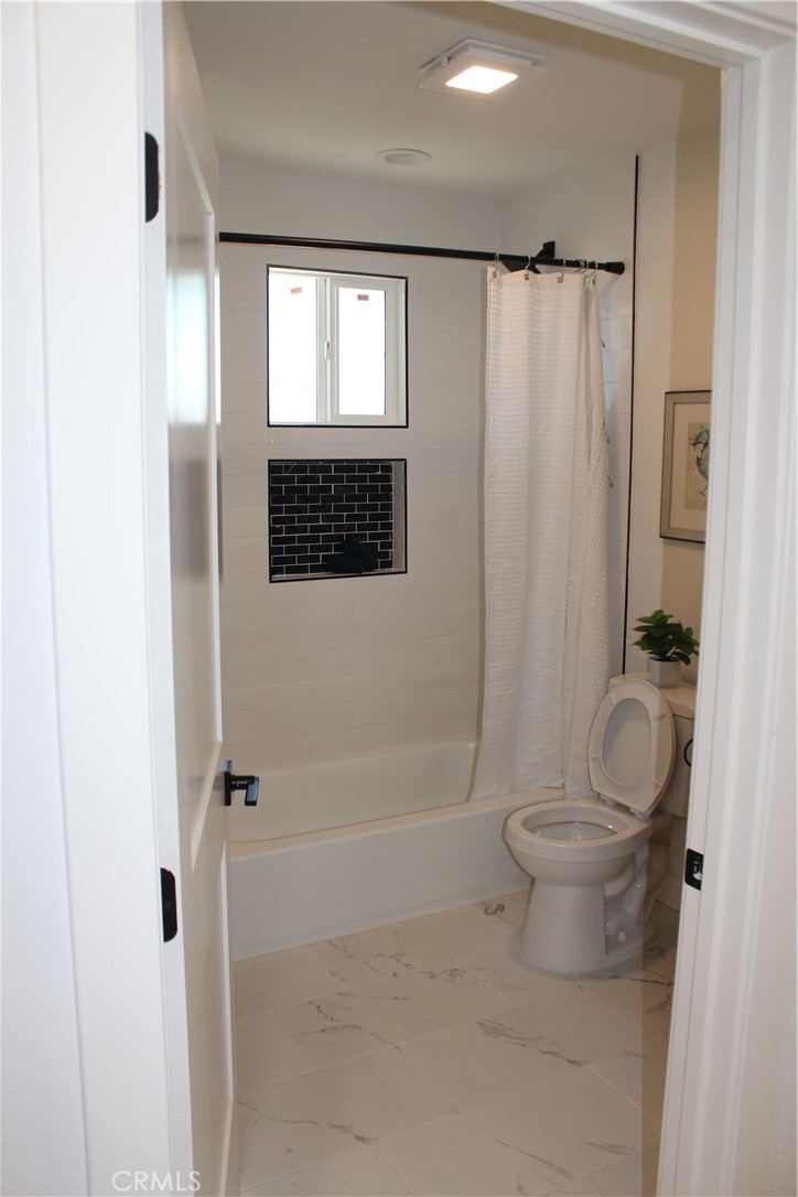 2371 Stearnlee Property Photo 12