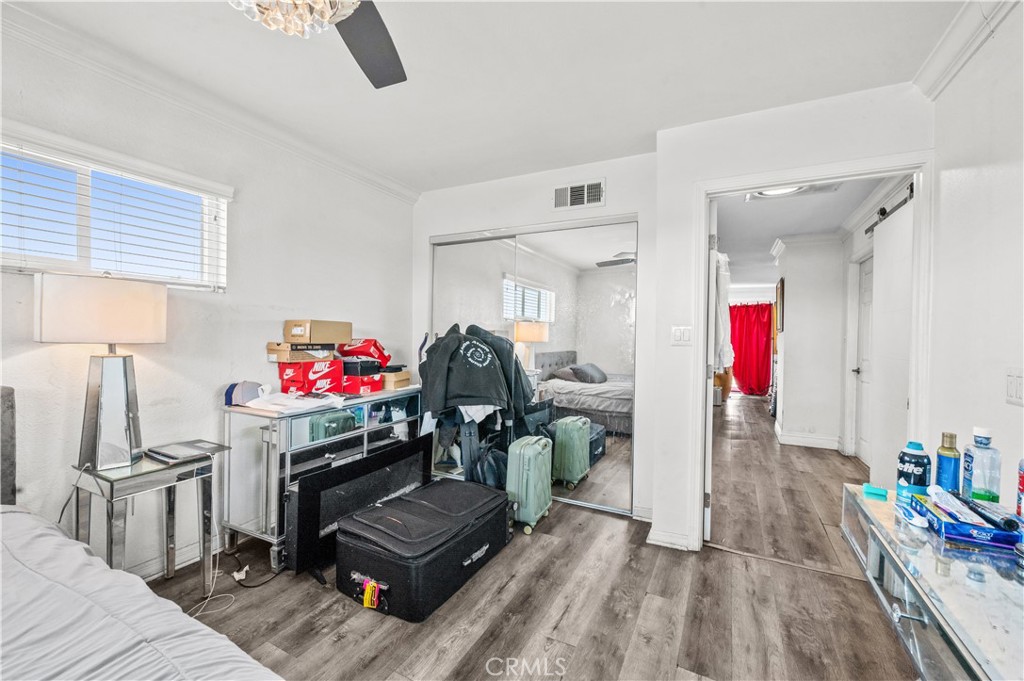 2517 W Beverly Boulevard Property Photo 29