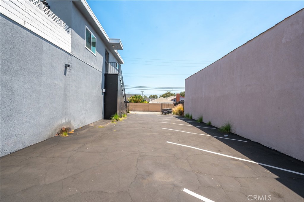 2517 W Beverly Boulevard Property Photo 38