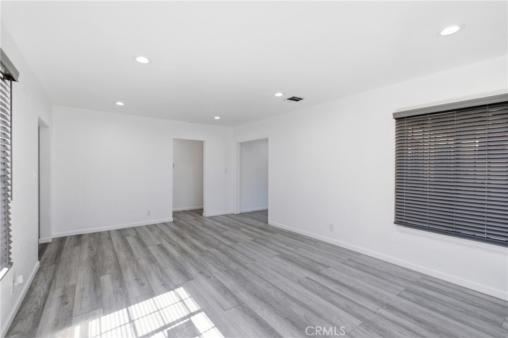 3892 Cherrywood Avenue Property Photo 7