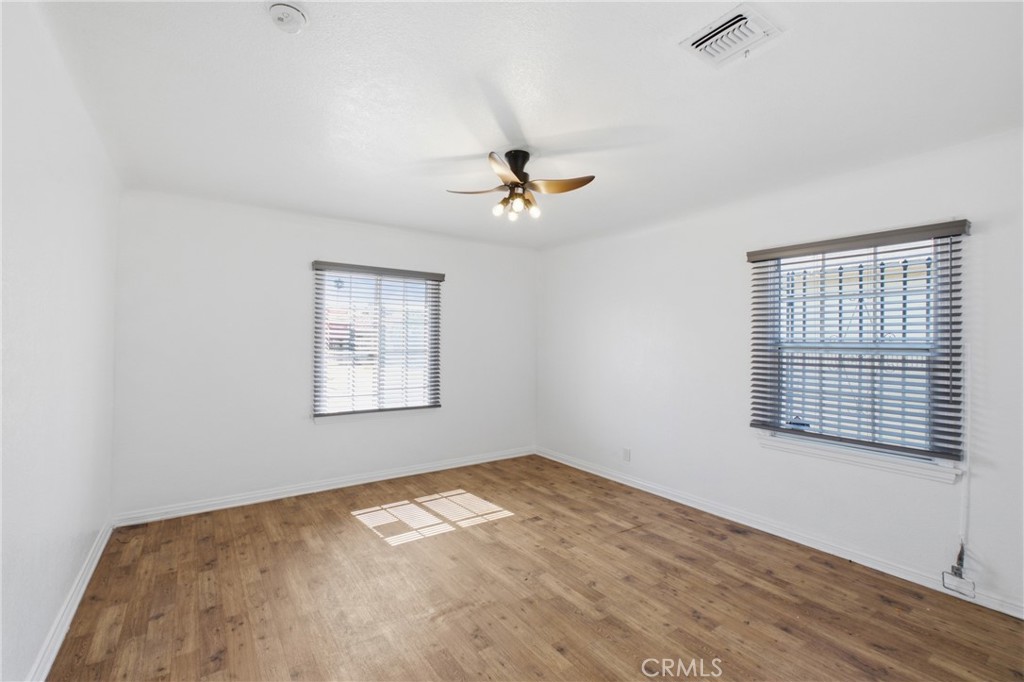 3892 Cherrywood Avenue Property Photo 9