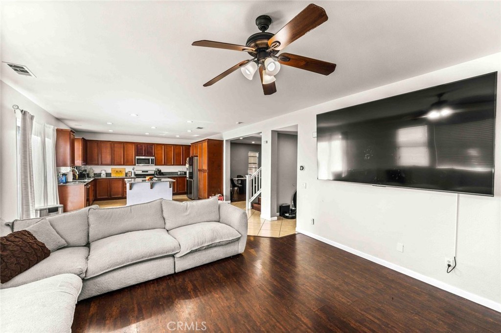 1109 N Yucca Avenue Property Photo 14