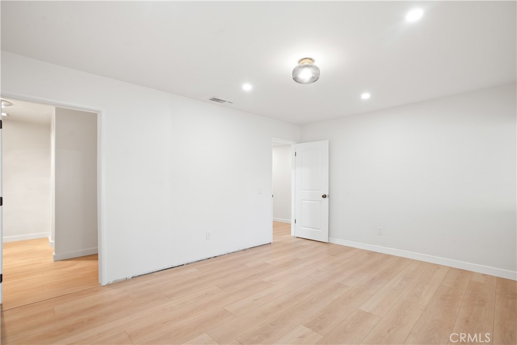 1185 La Subida Court Property Photo 10