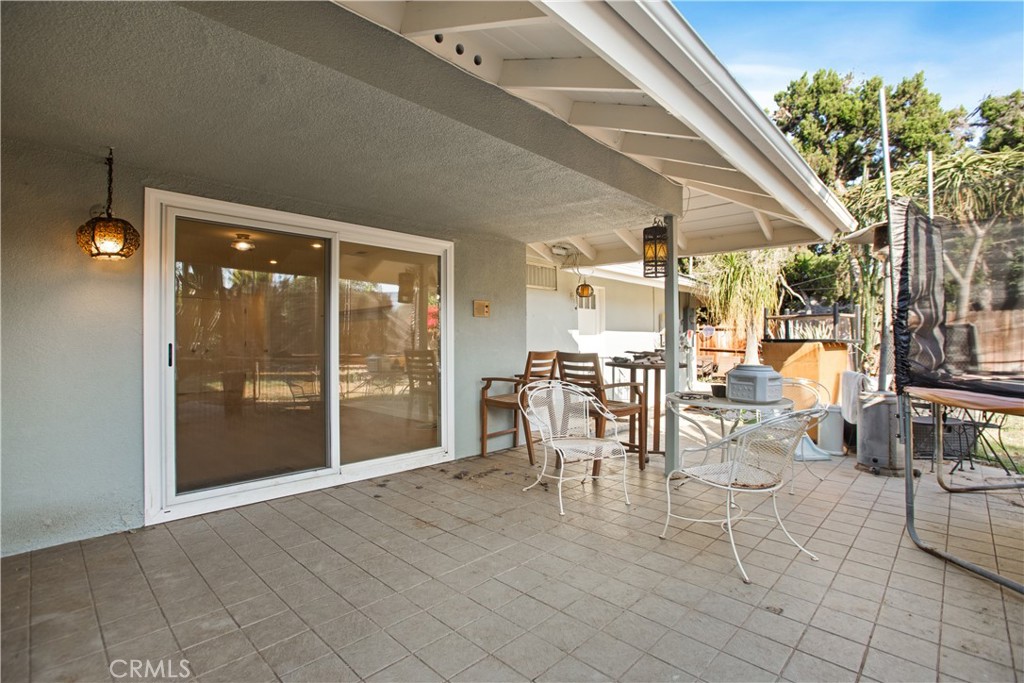 1185 La Subida Court Property Photo 37