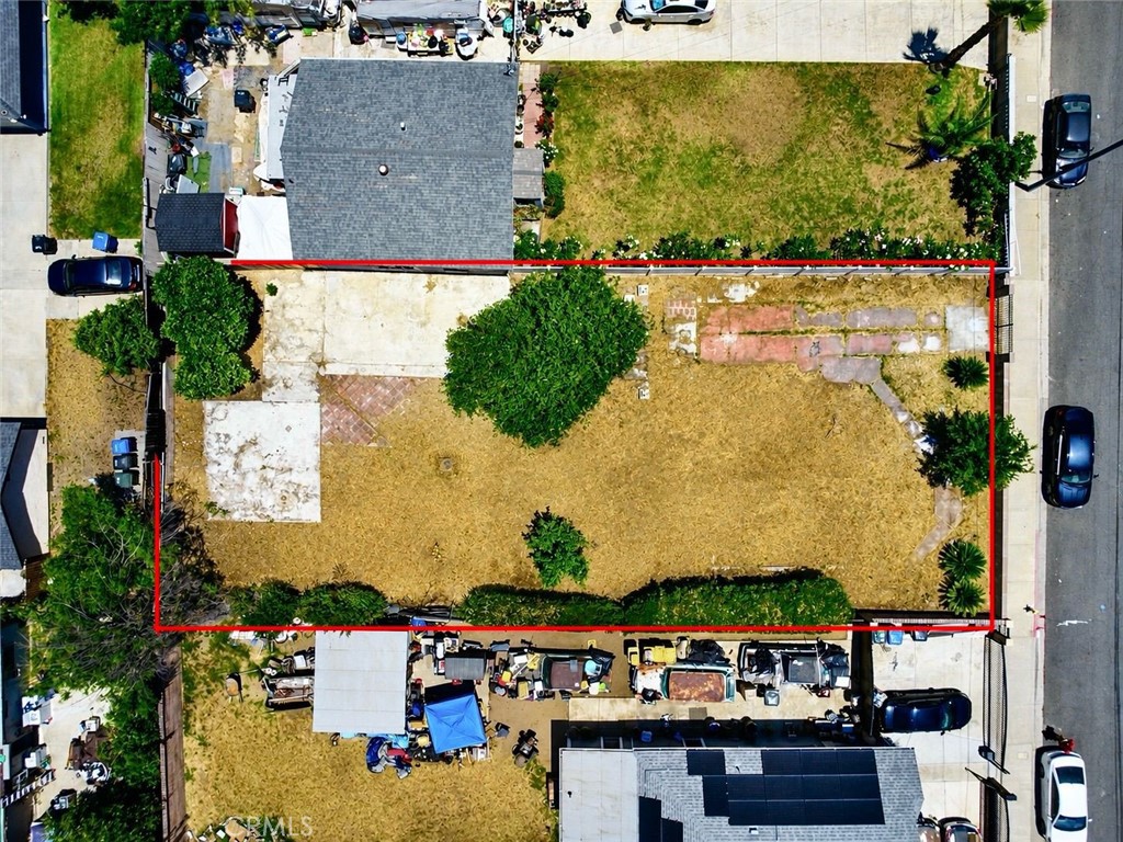 949 W Grand Ave Property Photo 6