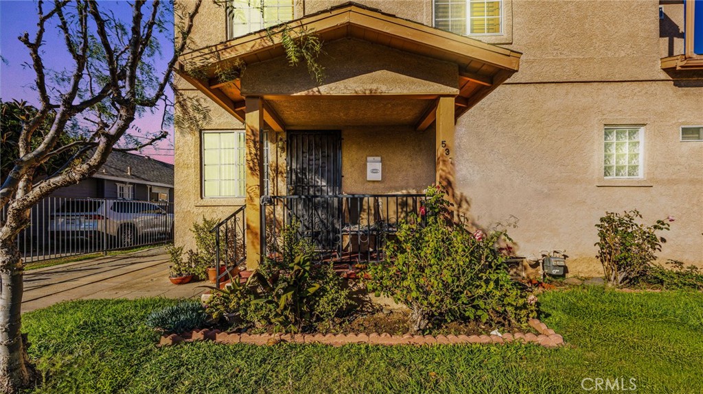 535 W Olive Street Property Photo 12
