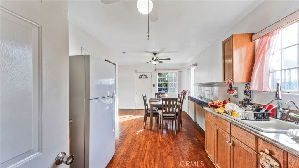 535 W Olive Street Property Photo 18