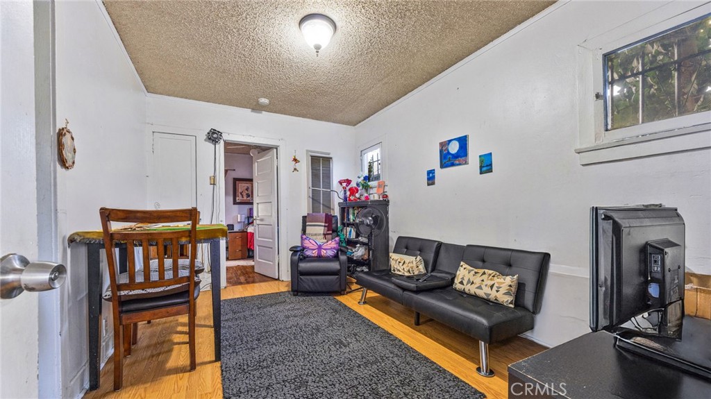 535 W Olive Street Property Photo 40