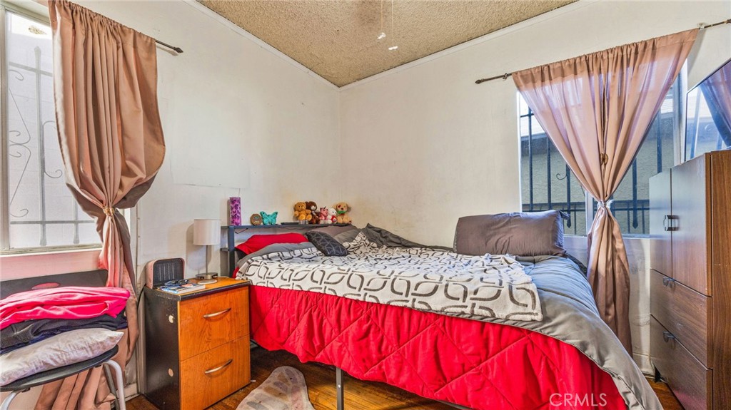 535 W Olive Street Property Photo 43