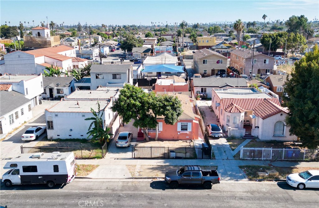 1214 W 85th Street Property Photo 5