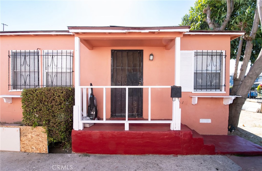 1214 W 85th Street Property Photo 7