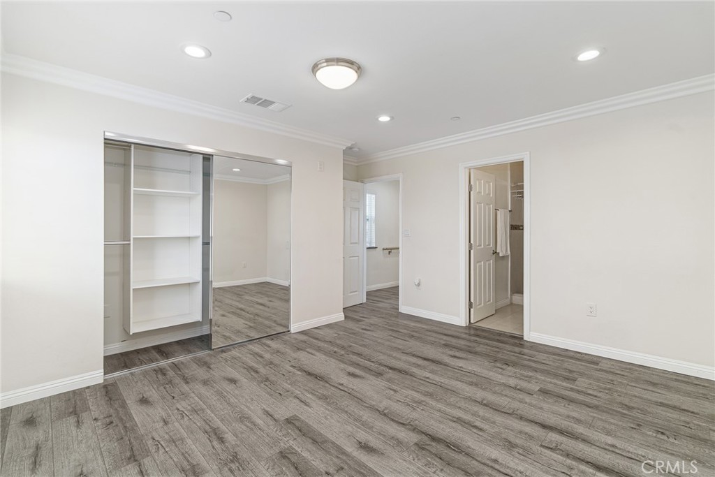 115 E Main Property Photo 31