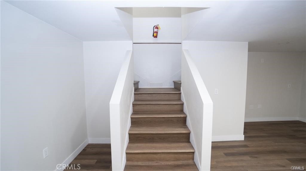 760 S Boyle B Property Photo 8