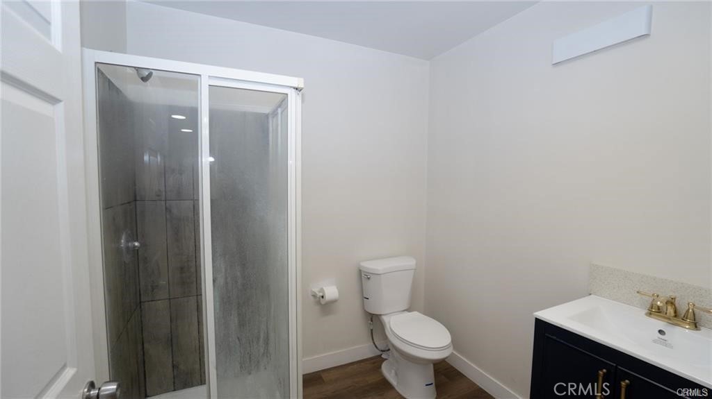 760 S Boyle B Property Photo 12