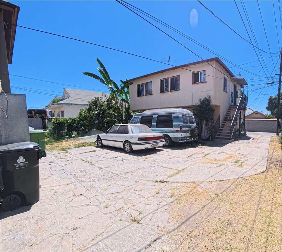 2245 N Griffin Property Photo 5