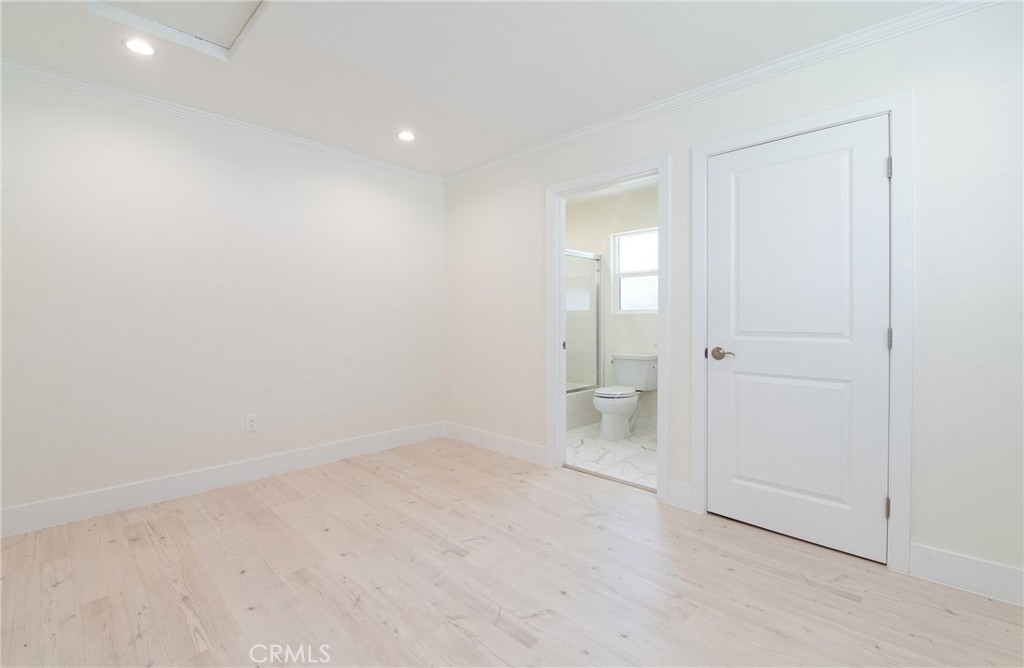 11831 Pomering B Property Photo 4