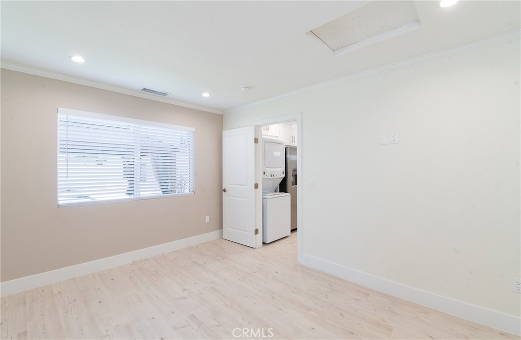 11831 Pomering B Property Photo 5