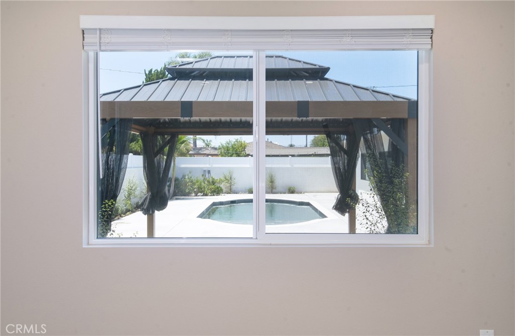 11831 Pomering B Property Photo 6