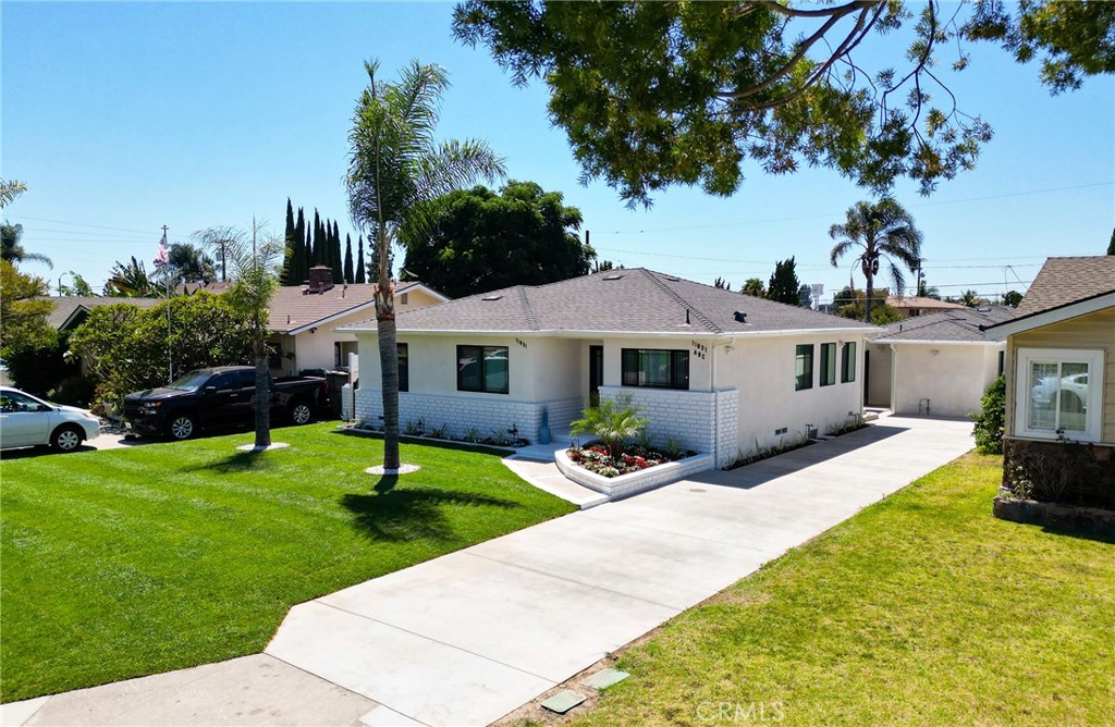 11831 Pomering B Property Photo 15