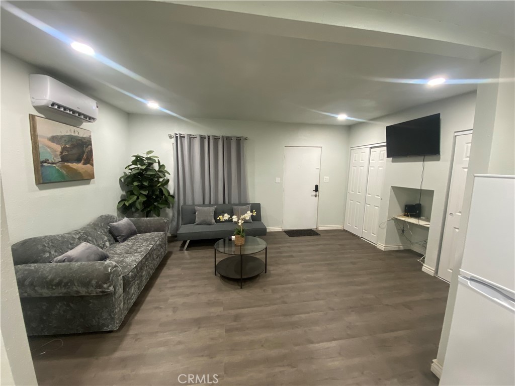 18173 Brightman Property Photo 4