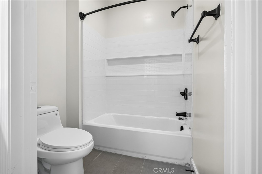 593 E 12th St 1 Property Photo 22