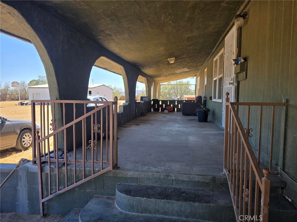 39070 Yucca Property Photo 2