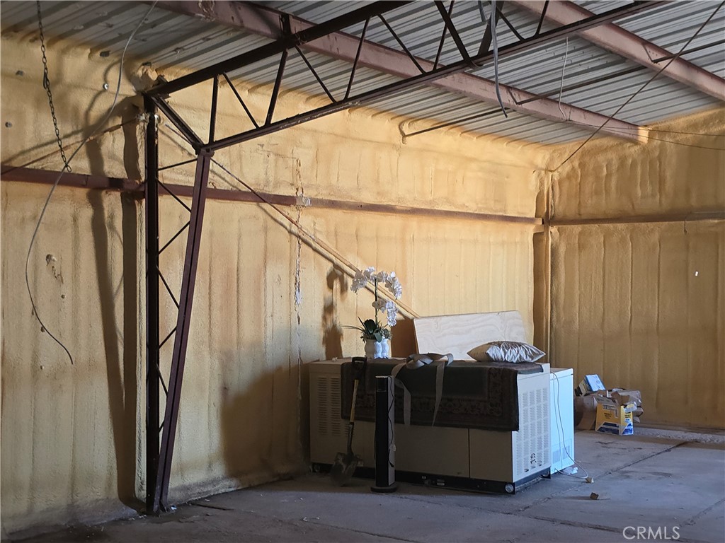 39070 Yucca Property Photo 13