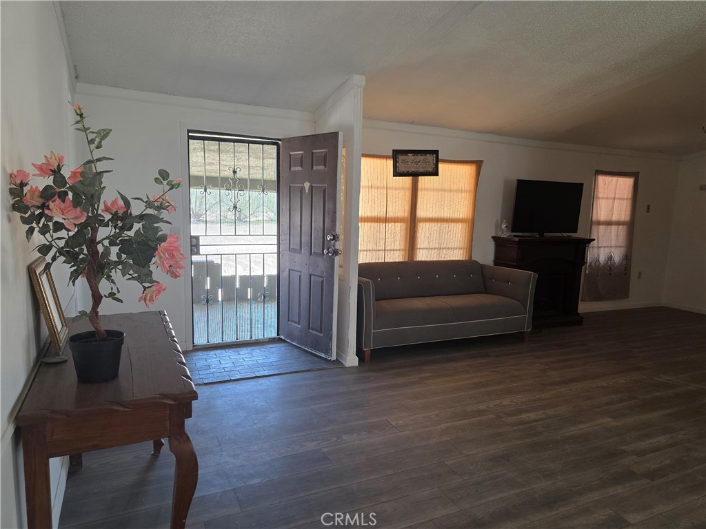 39070 Yucca Property Photo 17