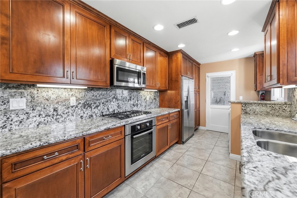 7515 El Escorial Way Property Photo 34