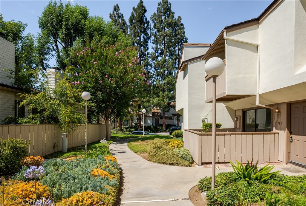 753 Wagon Wheel Property Photo 3