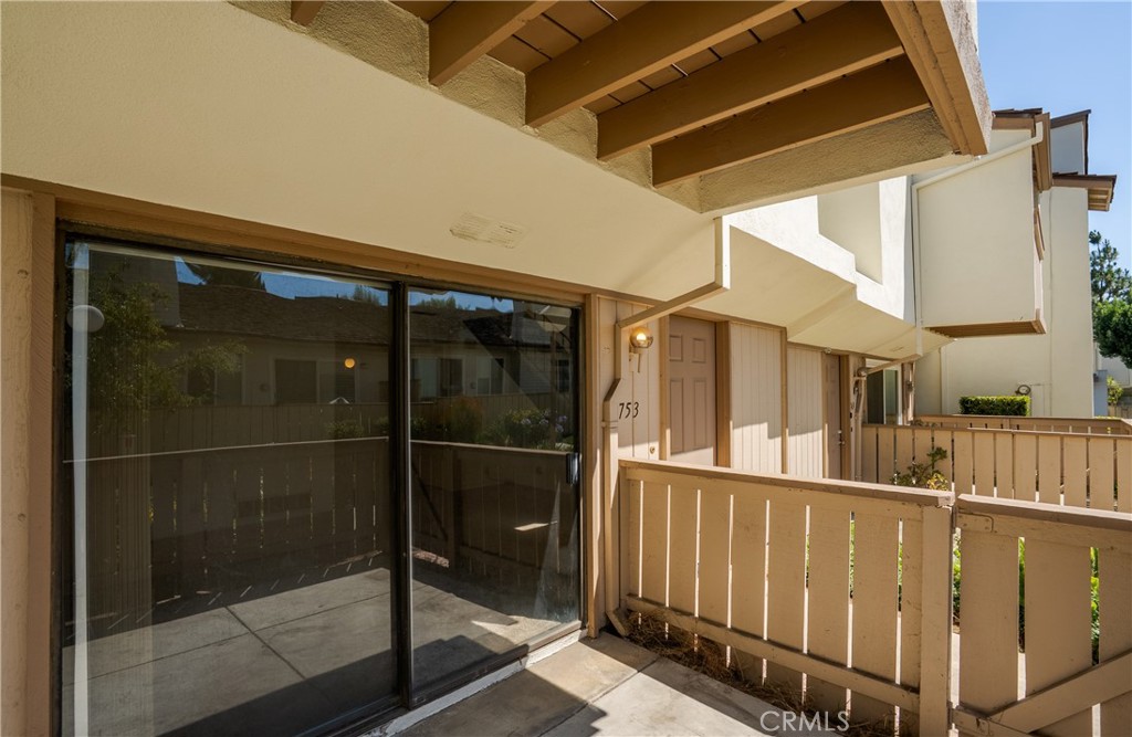 753 Wagon Wheel Property Photo 6