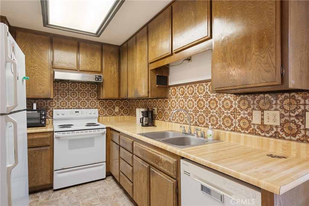 753 Wagon Wheel Property Photo 9