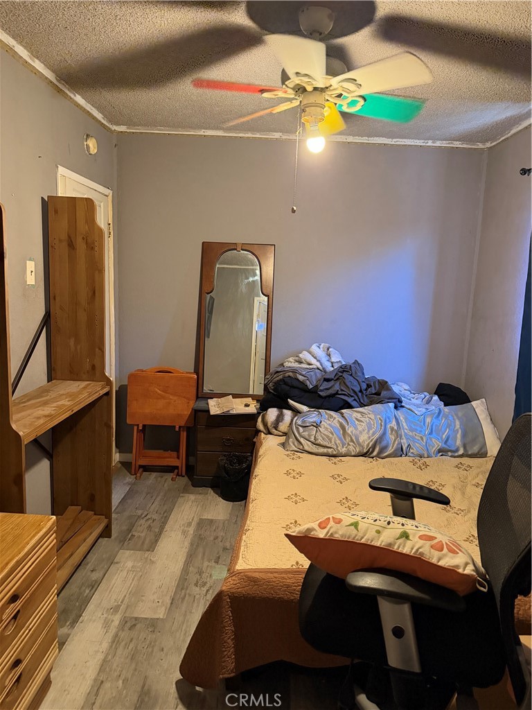 907 N Mott Street Property Photo 19