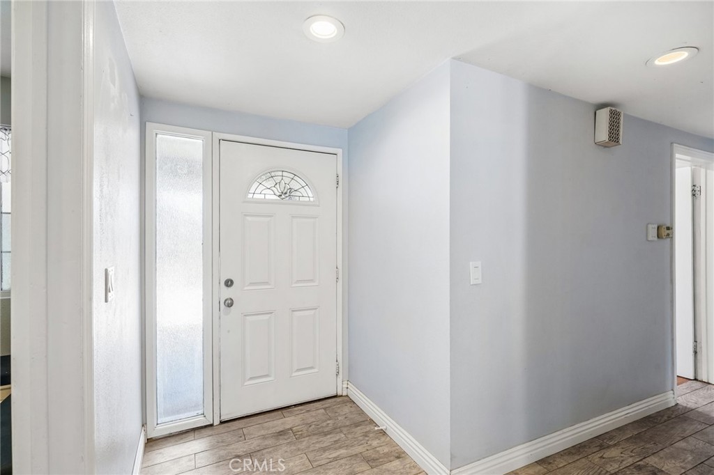 17316 Hawthorne Avenue Property Photo 7