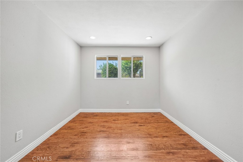 17316 Hawthorne Avenue Property Photo 41