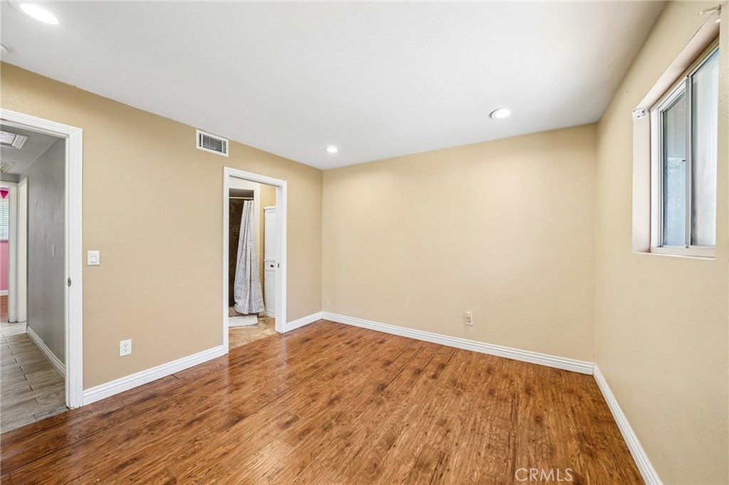 17316 Hawthorne Avenue Property Photo 54