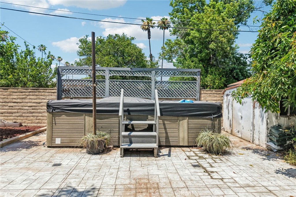 17316 Hawthorne Avenue Property Photo 74