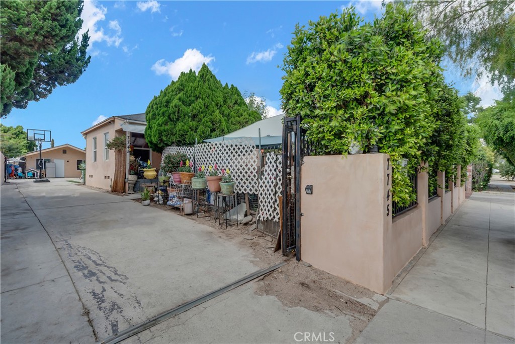 7745 Radford Property Photo 4
