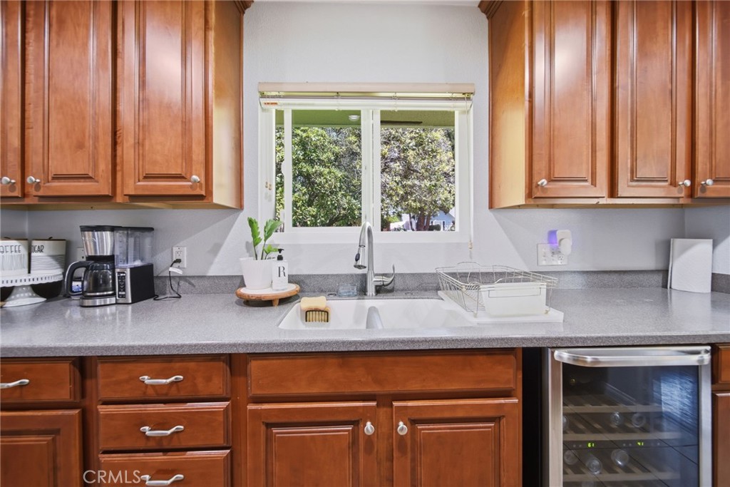 194 Monroe Avenue Property Photo 15