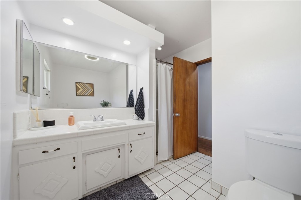 194 Monroe Avenue Property Photo 27