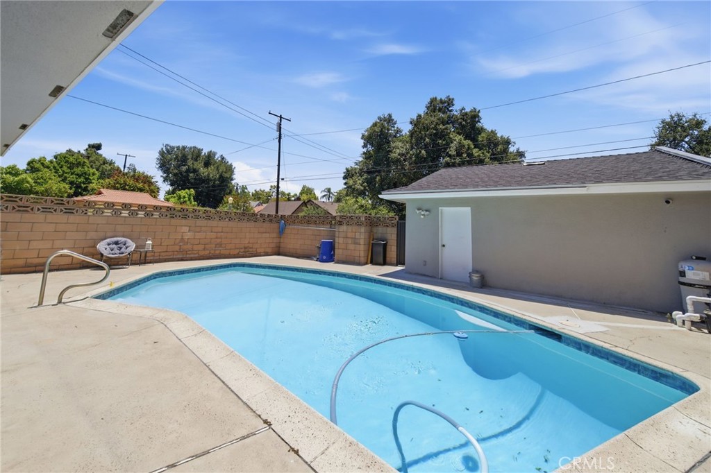 194 Monroe Avenue Property Photo 37