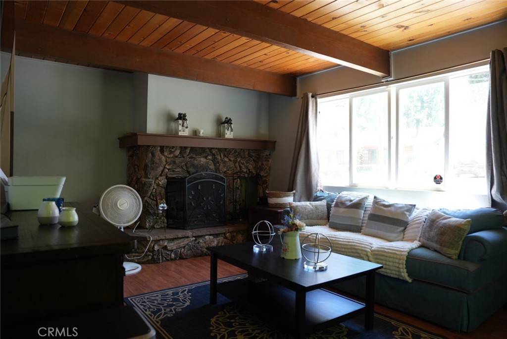 1111 W Aeroplane Property Photo 9