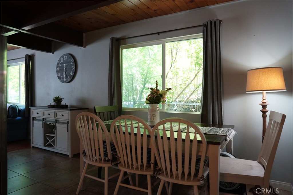 1111 W Aeroplane Property Photo 14
