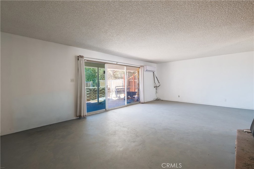 67190 Dillon Property Photo 8