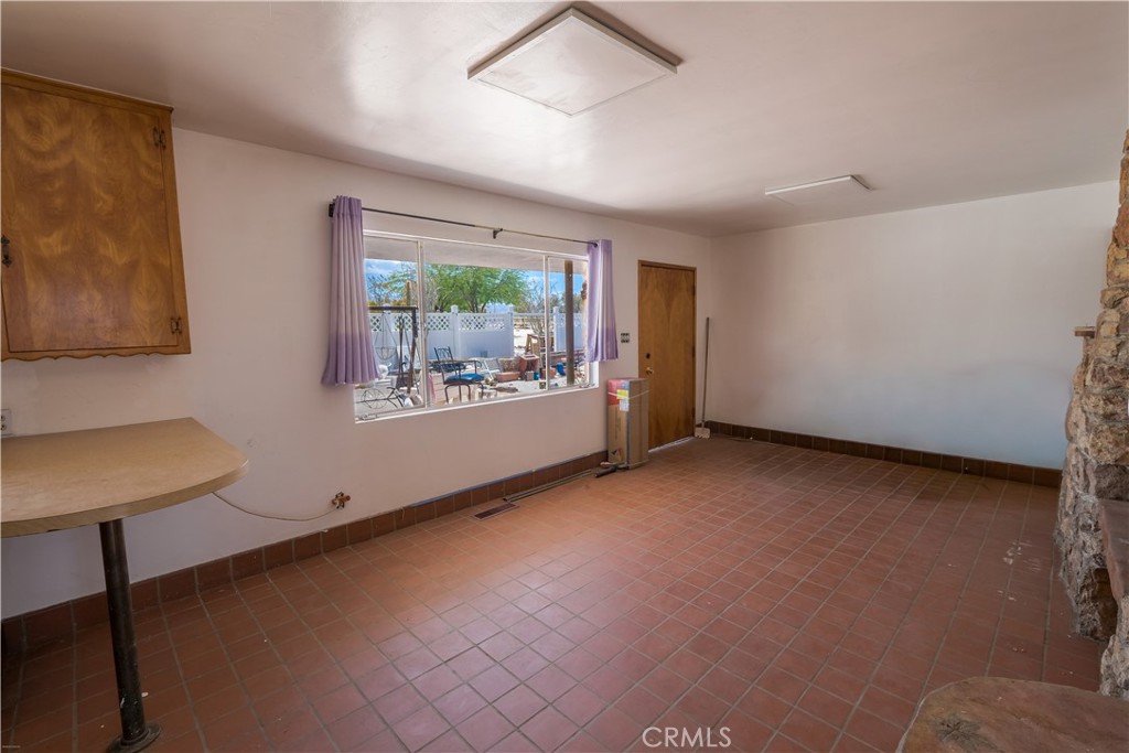 67190 Dillon Property Photo 24