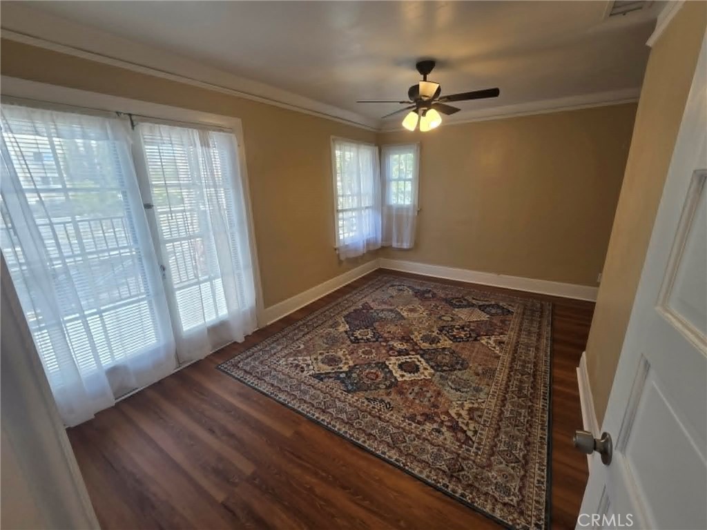 428 S Hoover. St. Property Photo 20