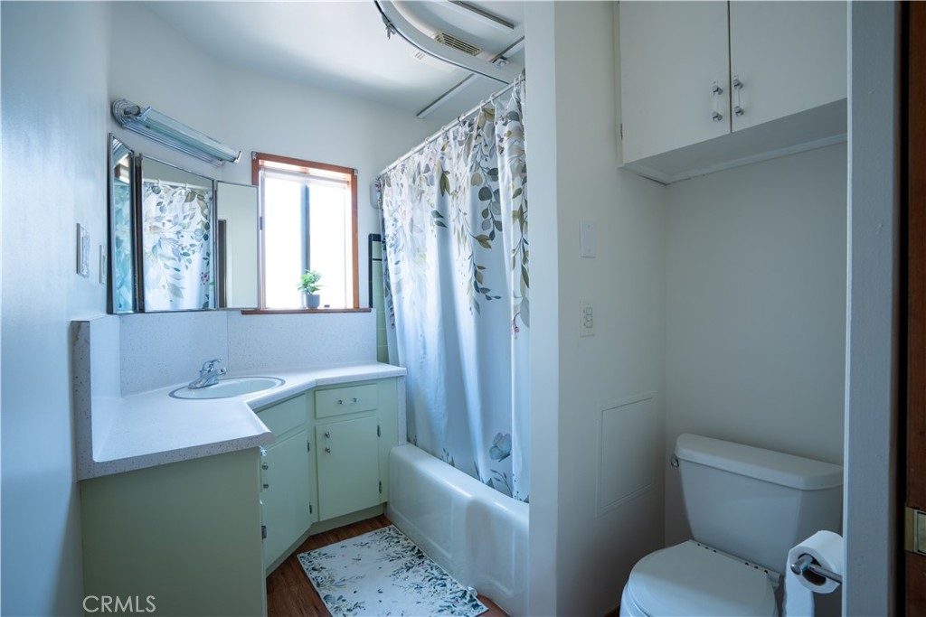 12315 Pomering Property Photo 14