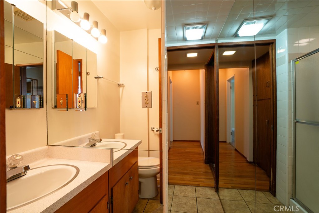 12315 Pomering Property Photo 18