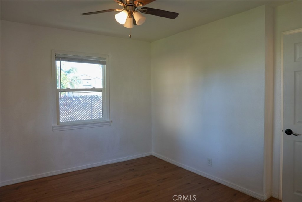 1664 Oak Property Photo 24