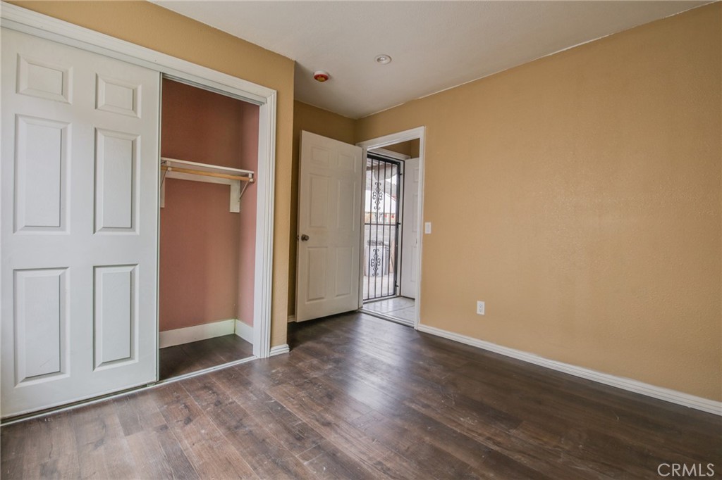8217 Broadway Street Property Photo 9